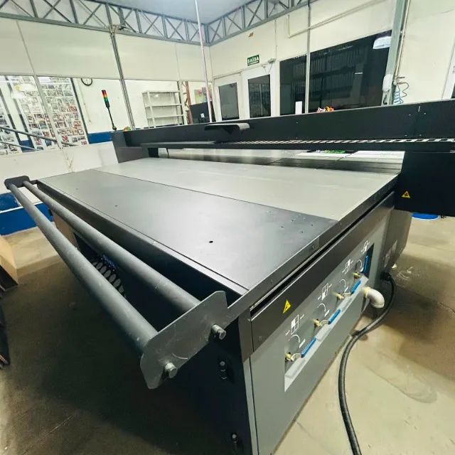 EPSON SURECOLOR V7000 UV FLATBED 2,50x125 - Foto 4