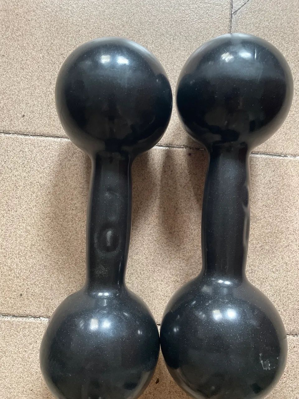 Halteres 10kg emborrachado. - Foto 3