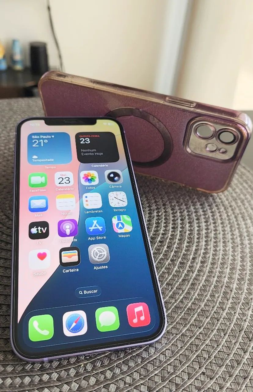 Celular iPhone 12 perfeito 64 giga