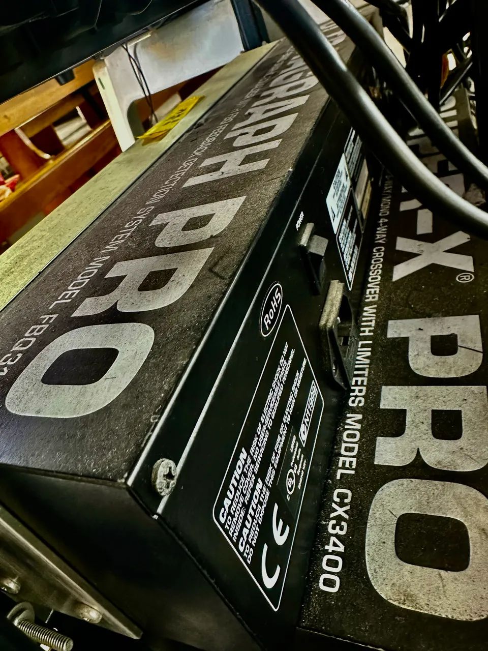 Crossover Behringer Super-X PRO CX3400 - Foto 3