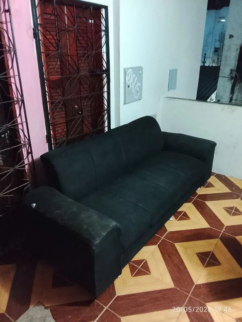 Large 4-Seat Navy Blue Sofa467353972224174082