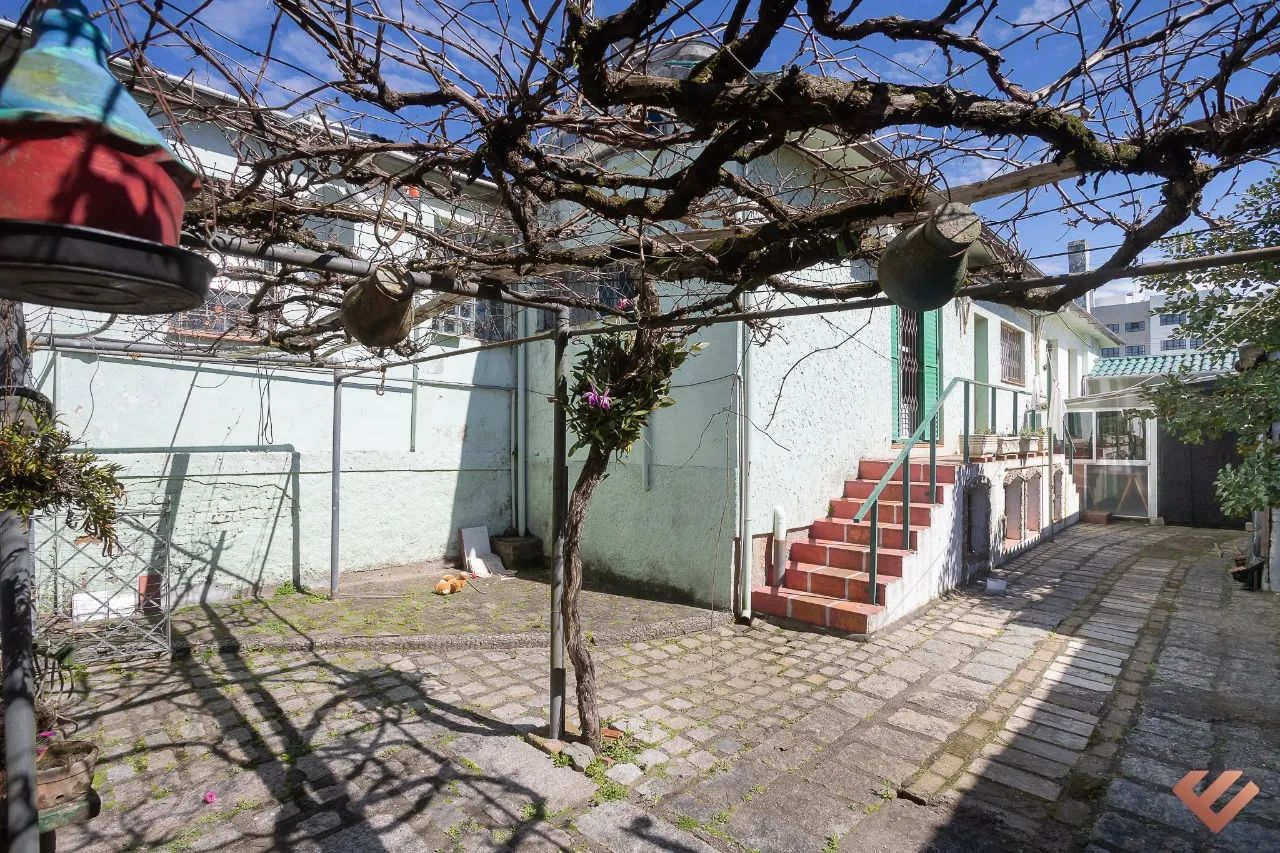Casa Térrea na Avenida Domingos de Almeida - Foto 4