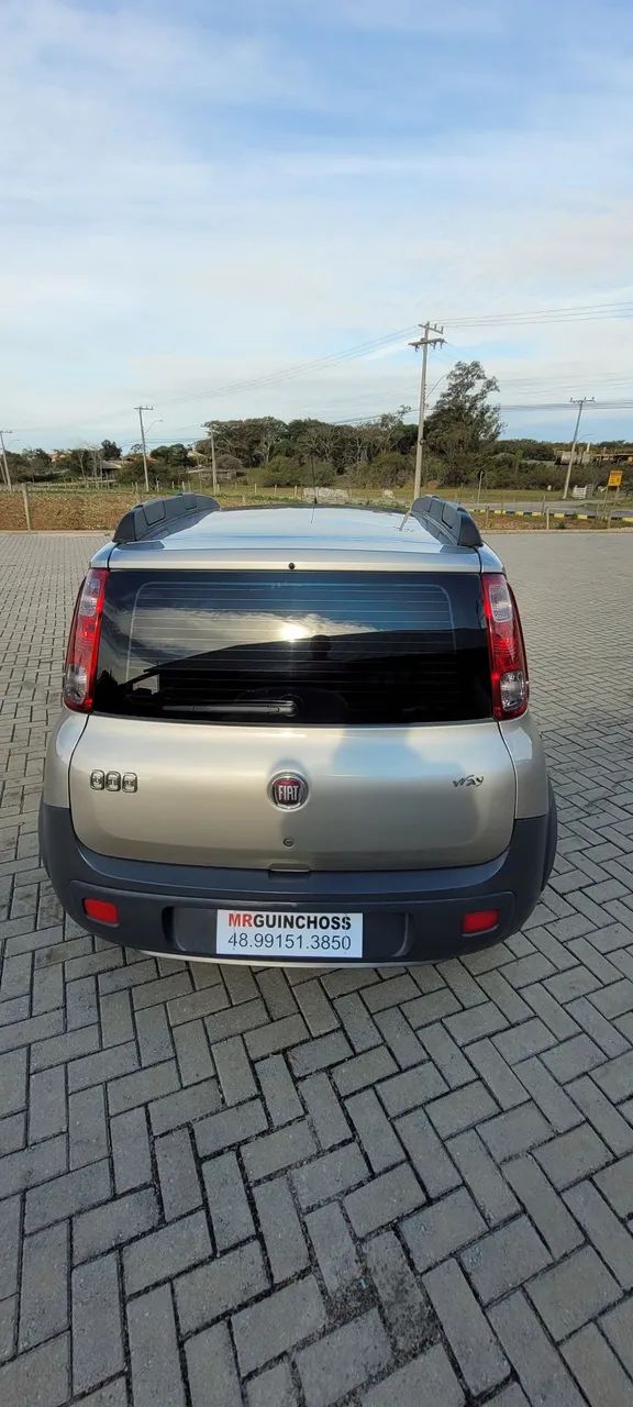 Fiat Uno WAY Celeb. 1.0 EVO Fire Flex 8V 5P 2012 - Foto 4