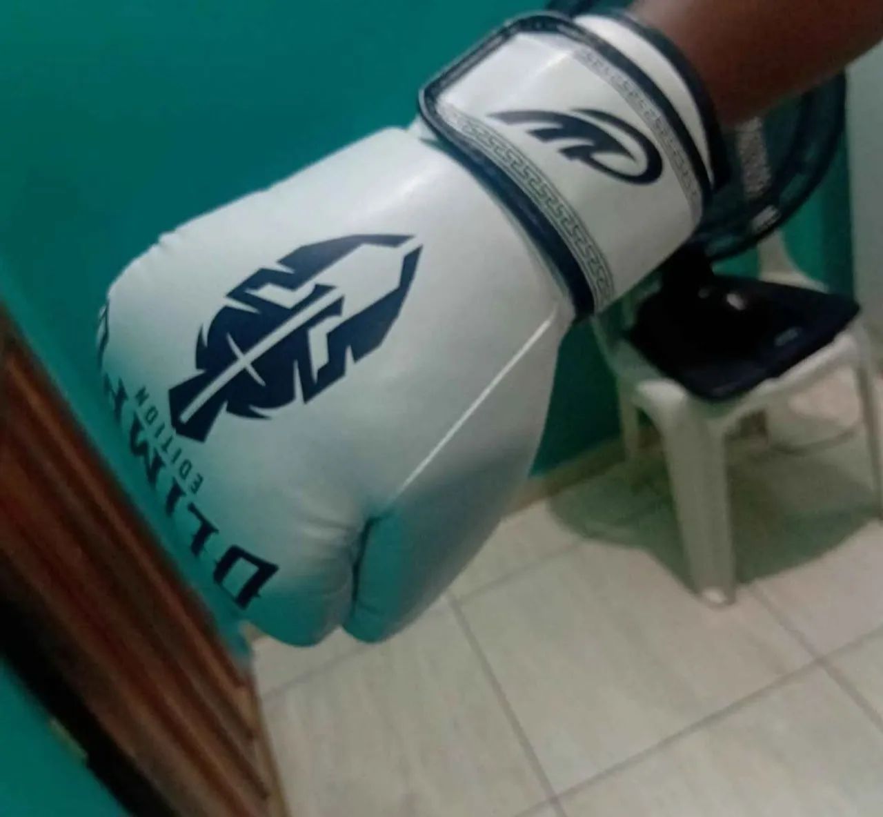 Luva de boxe 16oz - Foto 2