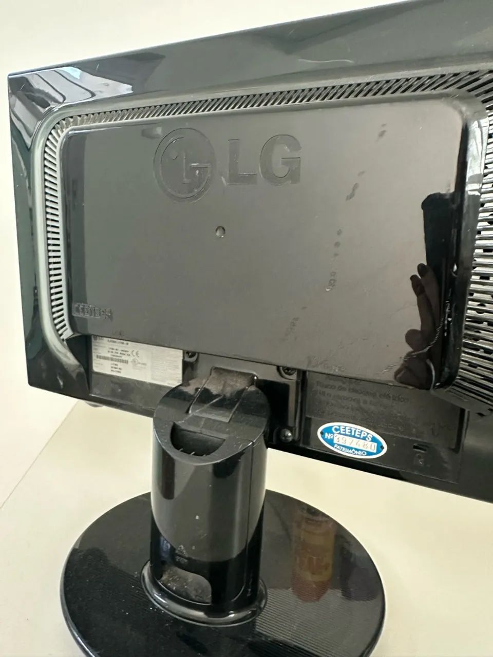 Tela LG 17,5?  - Foto 2