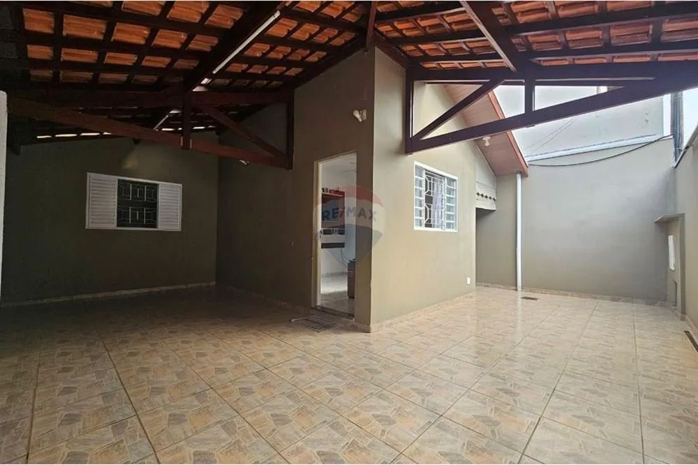 Casa com 3 quartos, Jardim Galego