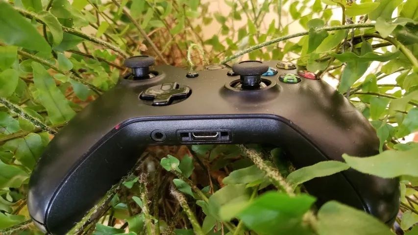 Controle Xbox One Fat com entrada P2 (Original) - Foto 3