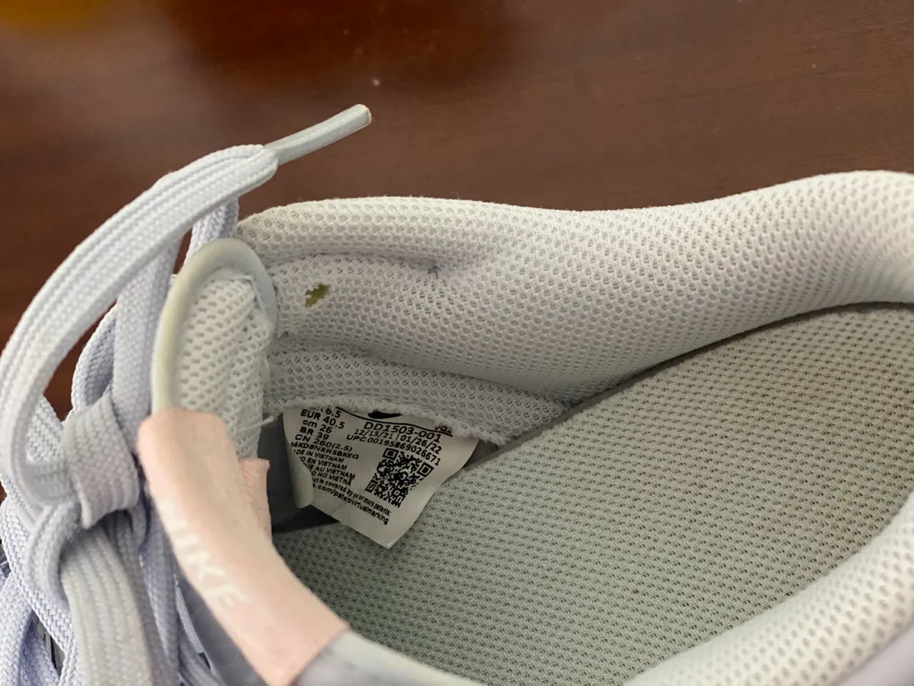 Tênis Nike  Dunk Low Easter 2022 - Foto 4