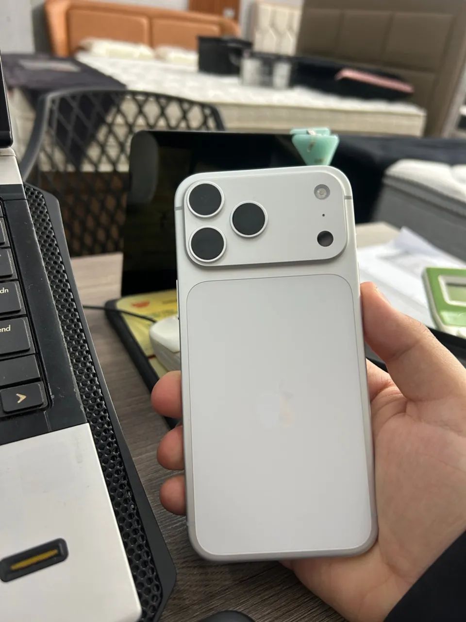 iPhone 17 pro Max 