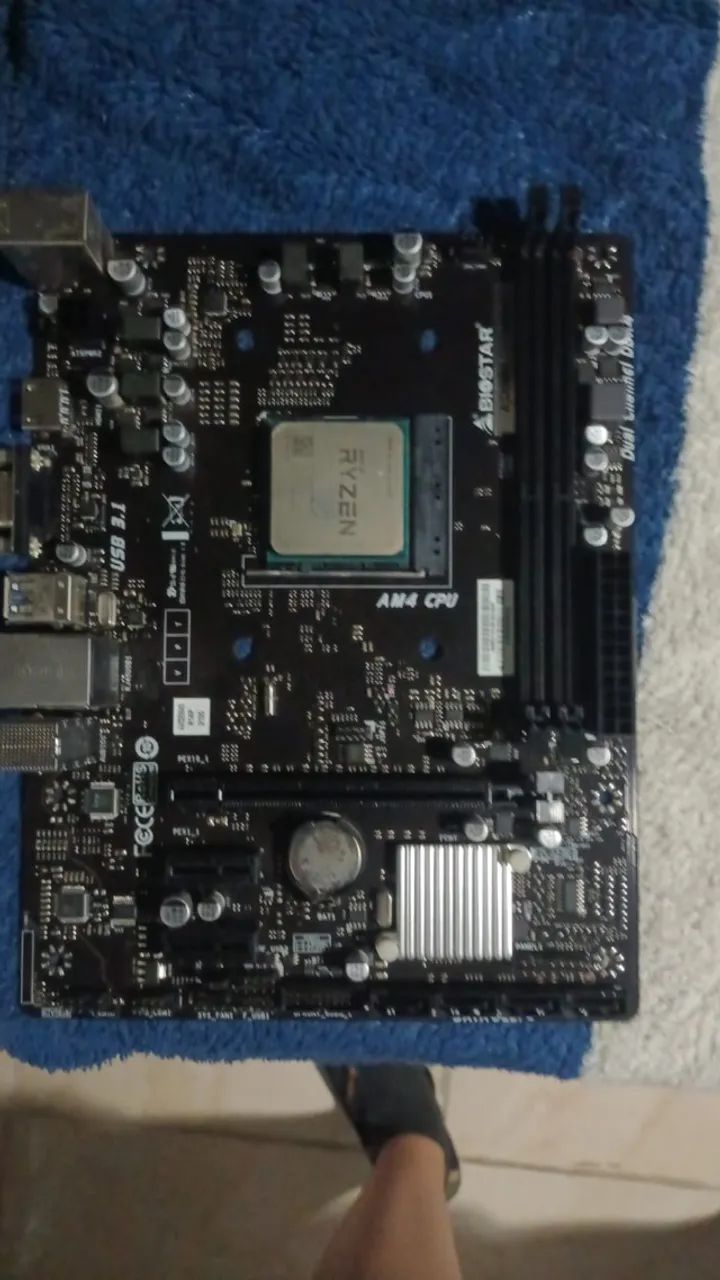 Placa mãe A320M - Foto 2