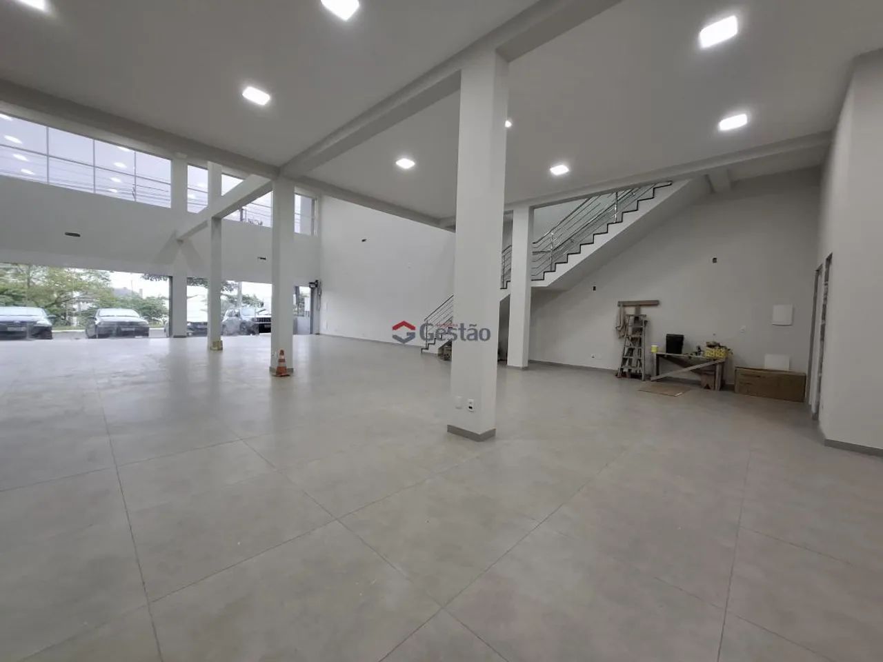 Excelente Loja Nova com mezanino Bairro Moinhos REF: C2021 - Foto 4