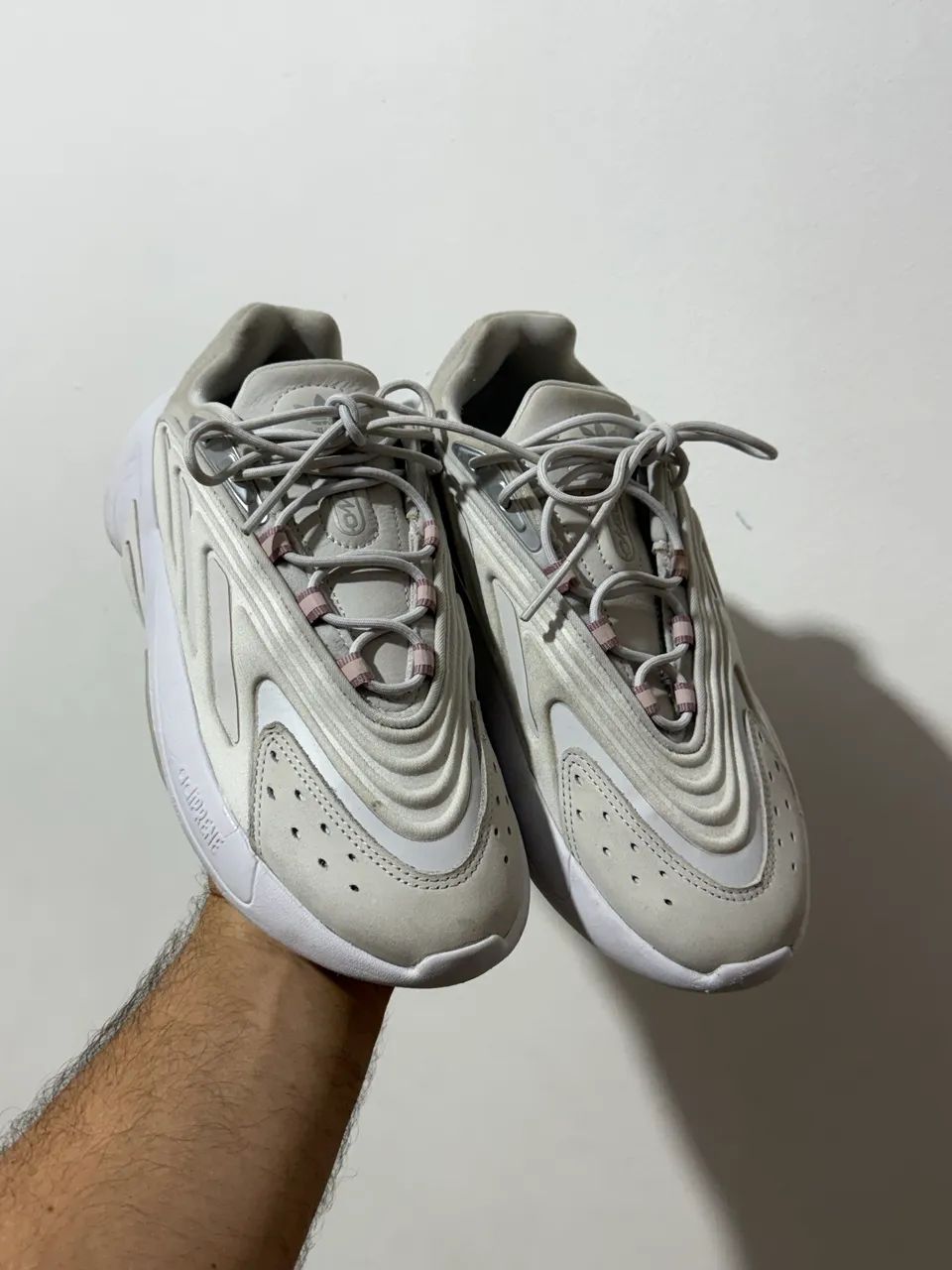 Tênis Adidas Ozelia 