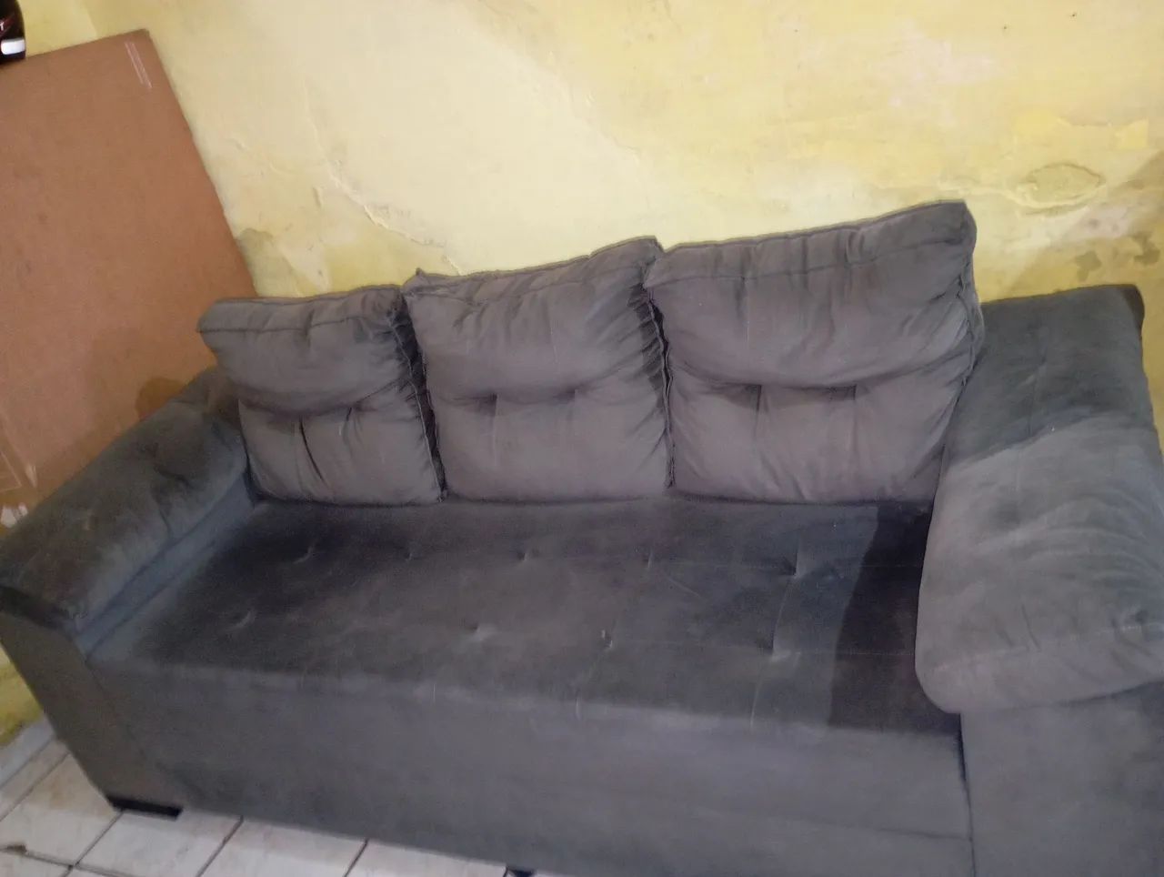 Sofá 3 lugares cinza  - Foto 3