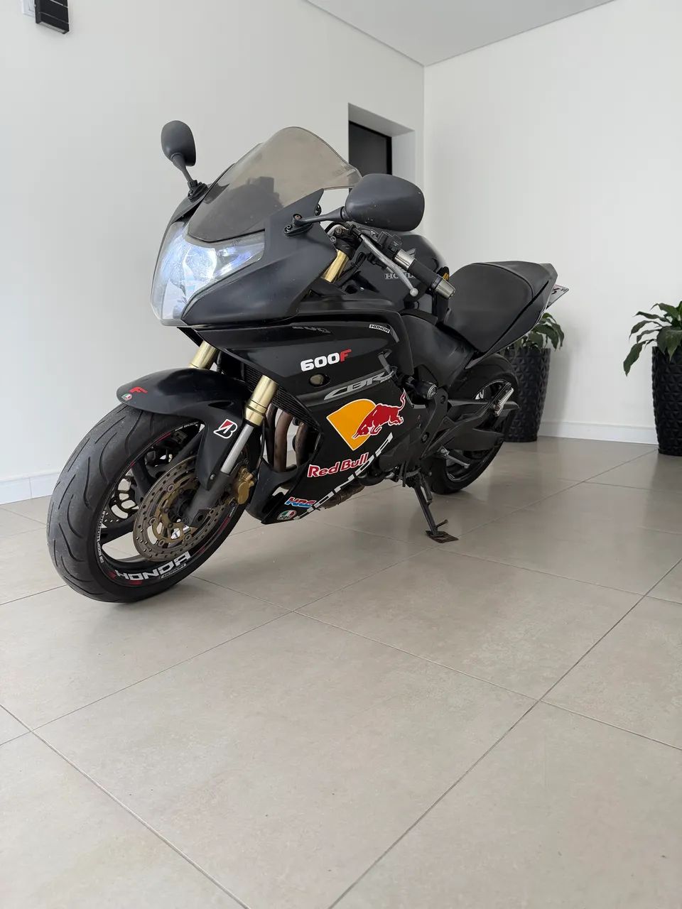 CBR 600F ano 2012 - Foto 3