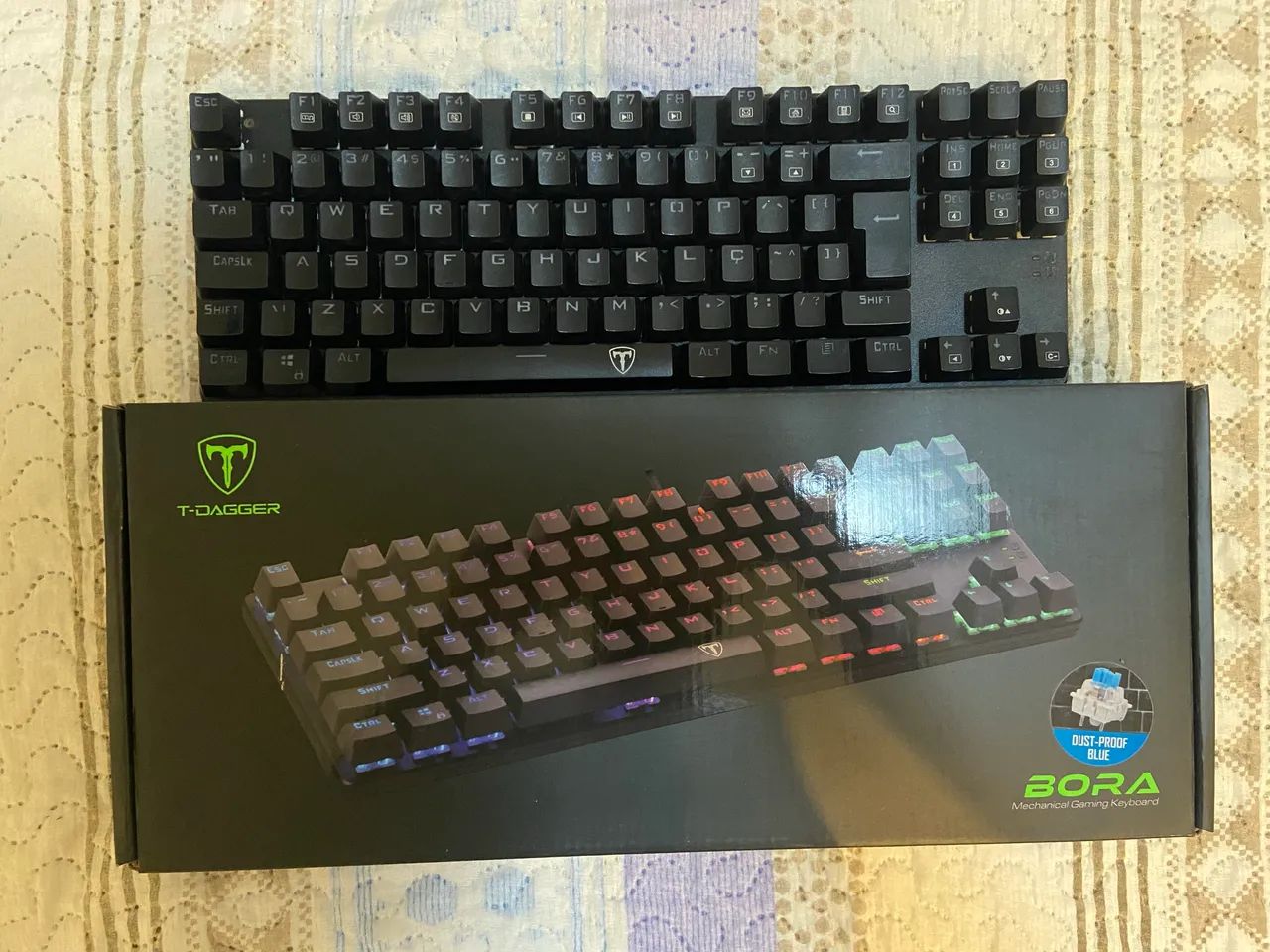 Teclado mecânico gamer T-Dagger Bora - Foto 3