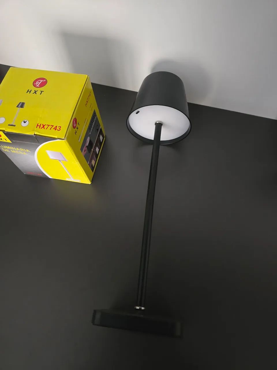 Luminária led touch preta - Foto 2