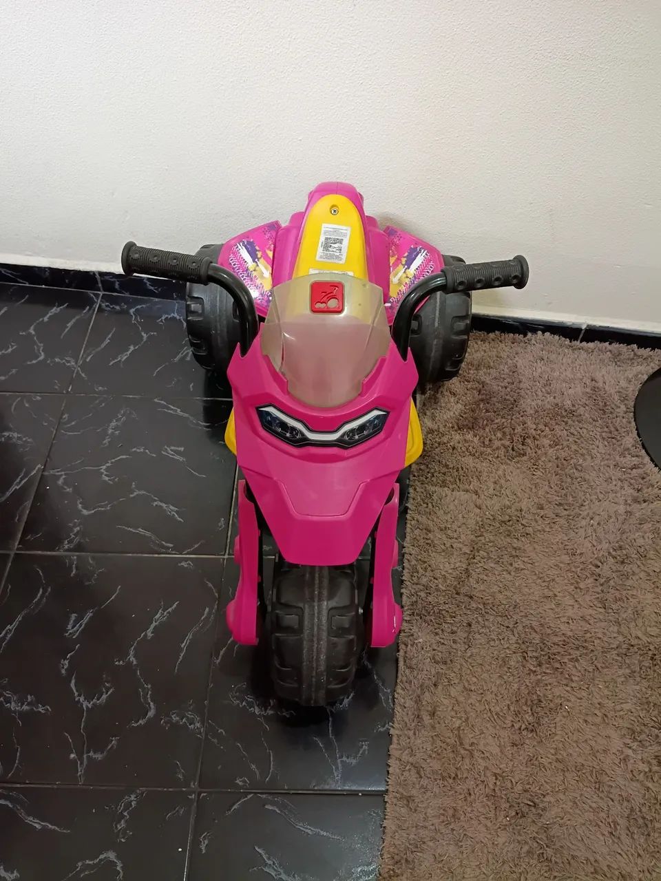 MOTOCA ELÉTRICA INFANTIL 