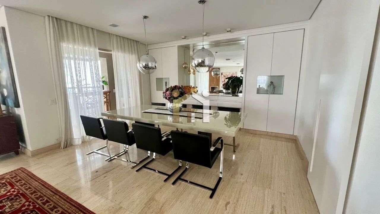 Apartamento a venda em Moema com 302m², 4 suites e 5 vagas. - Foto 3