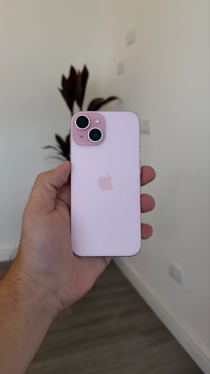 iPhone 15 128gb Rosa sem detalhes  - Foto 2
