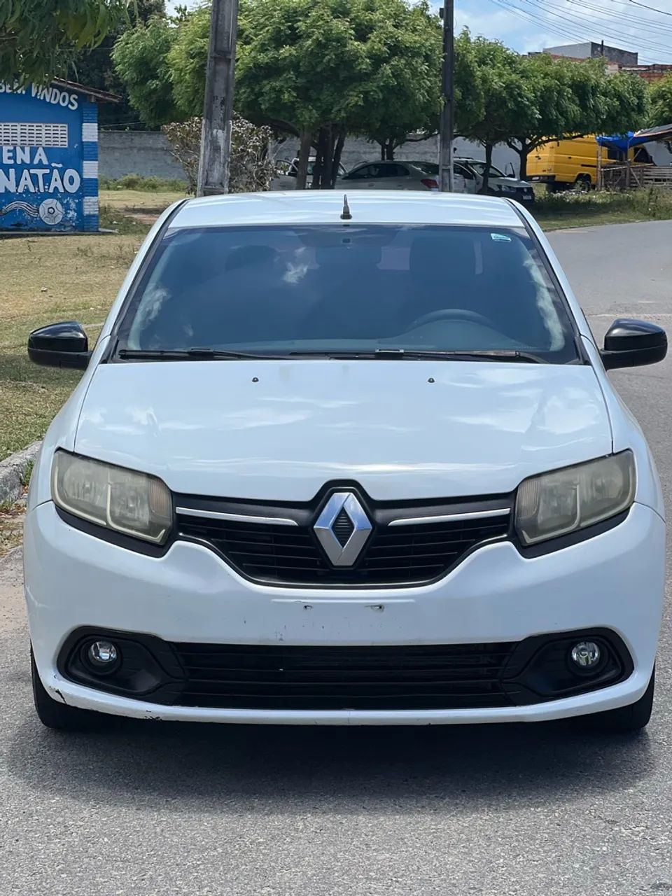 Renault Logan Expression Hi-flex 1.6 8V 4P 2014 - Foto 2