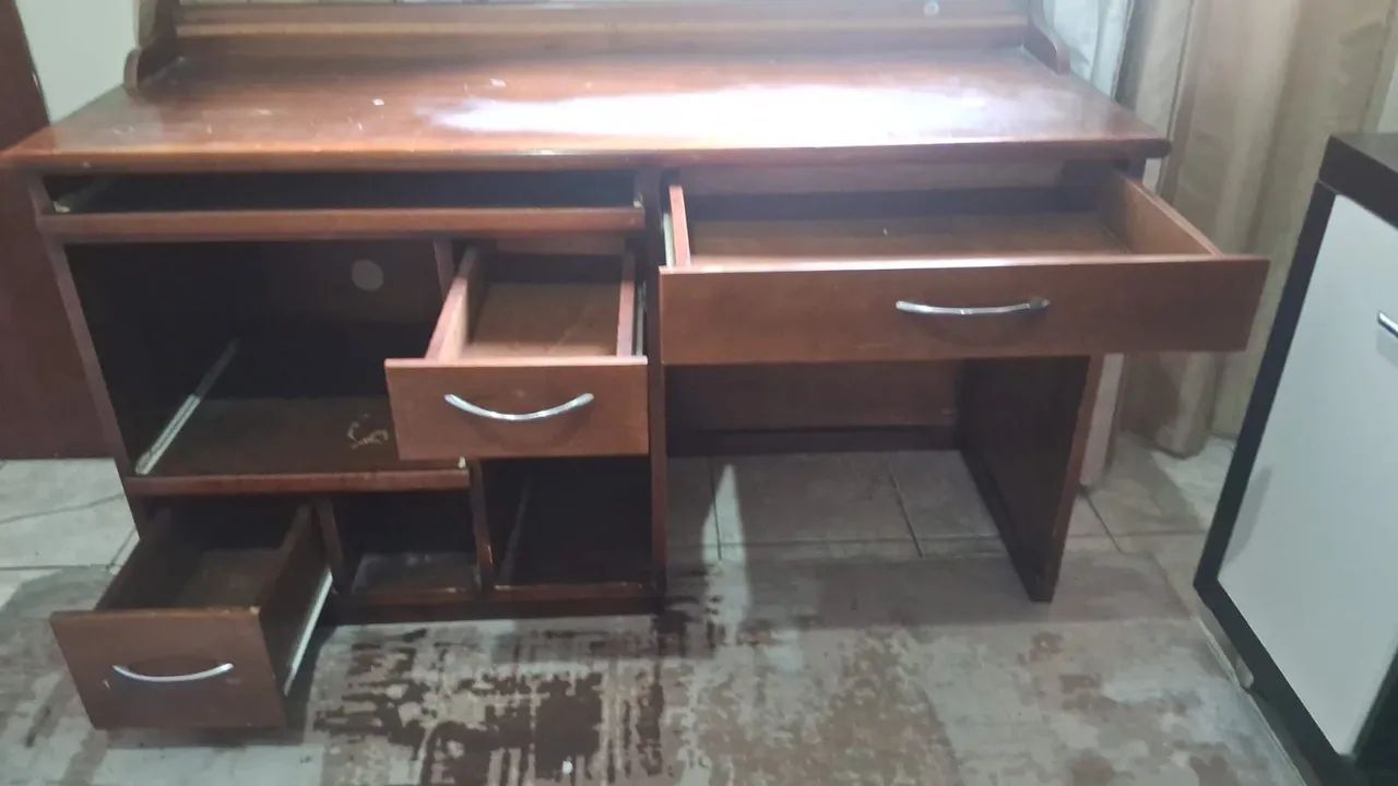 MESA COMPUTADOR MADEIRA MACIÇA MOGNO