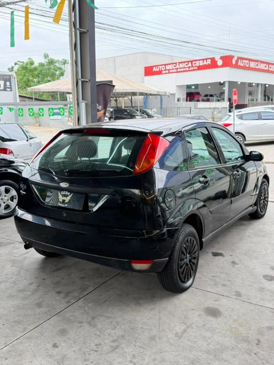 Ford Focus 1.8 16V 5P 2003 - Foto 4