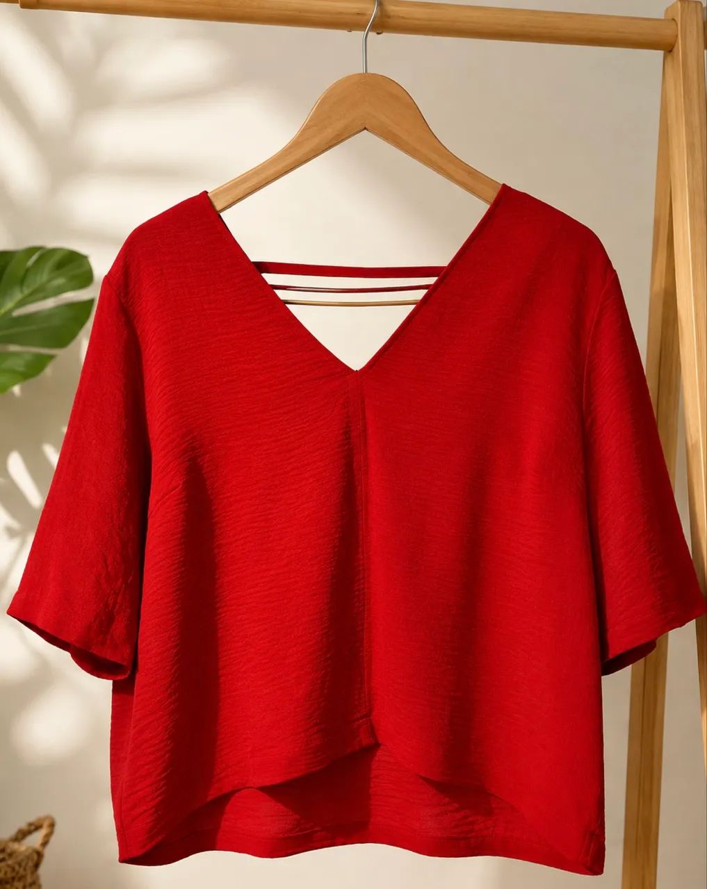 Blusa vermelha feminina nunca usada
