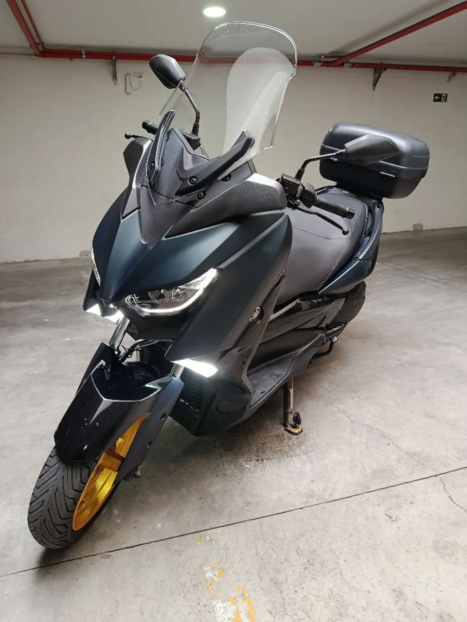 Xmax 250  - Foto 3