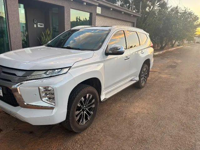 Mitsubishi Pajero 2021