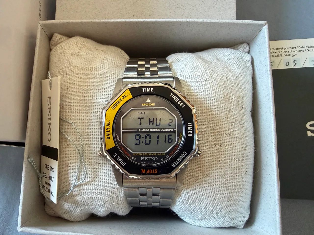 Relógio Seiko Classic Serie Digital Quartz SBJG017