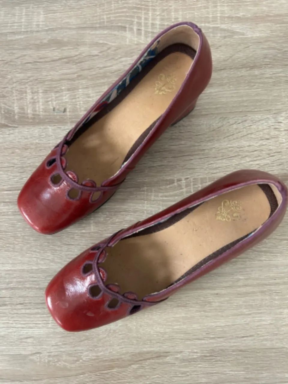 Sapato vermelho 36 - Foto 2