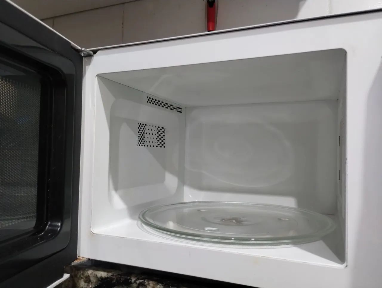 Microondas Electrolux 20 litros  - Foto 4