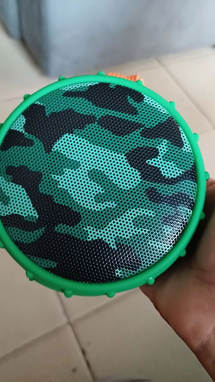 Vendo caixa de som pequena Bluetooth  - Foto 4