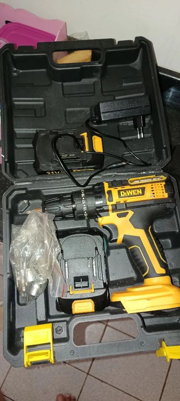 Kit de ferramentas e parafusadeira  - Foto 2
