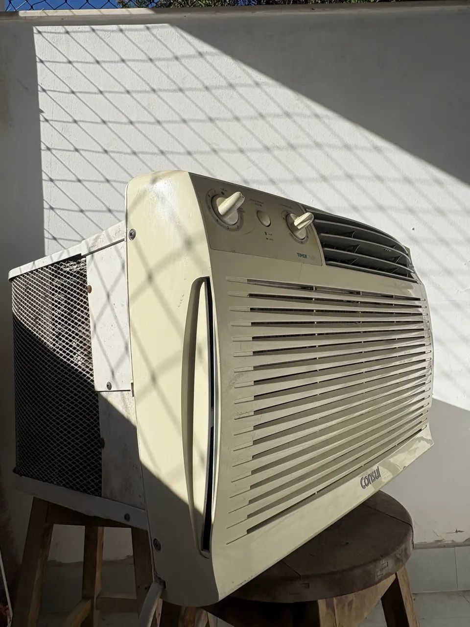 Ar condicionado Cônsul 7500 btu 220v 