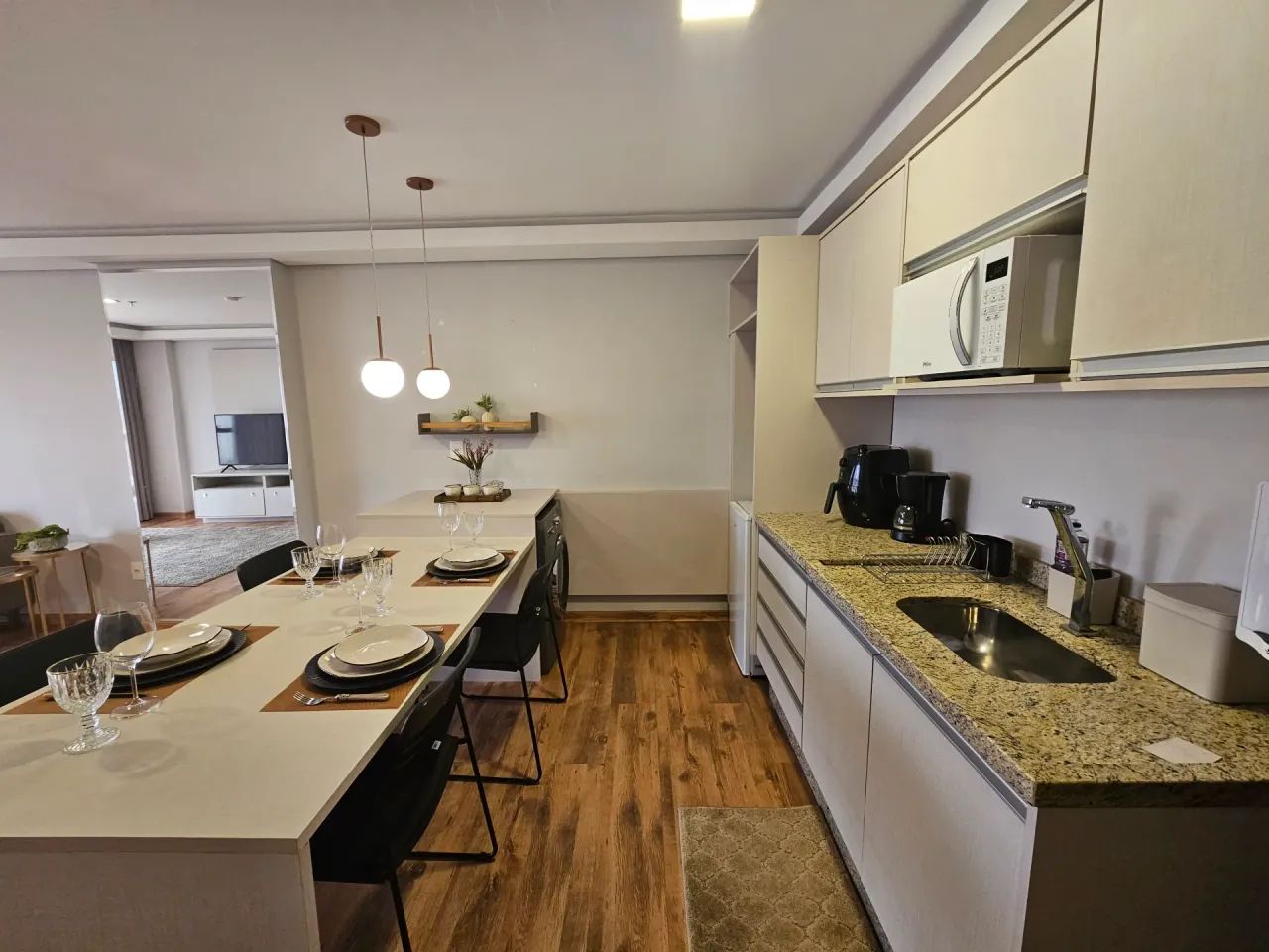 Flat de 72 m² com 2 Suítes à Sua Espera! - Foto 2