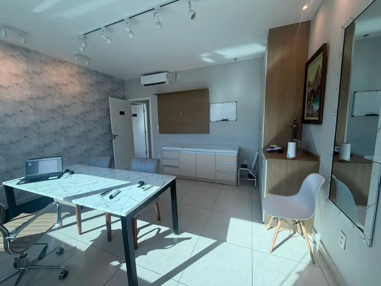 Platinum: Sala comercial toda montada; mobiliada e decorada; 80m² - Foto 2