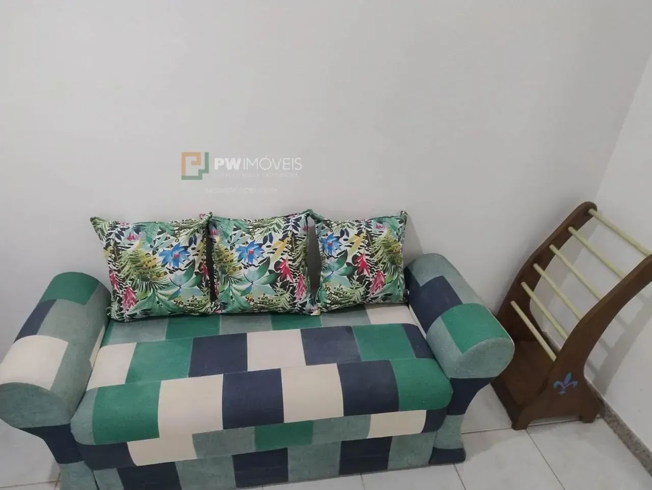 Sala comercial para aluguel possui 33 m2 em centro - Macaé - RJ - Foto 2