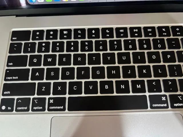 MacBook Air M4 15 polegadas Prateado  - Foto 4