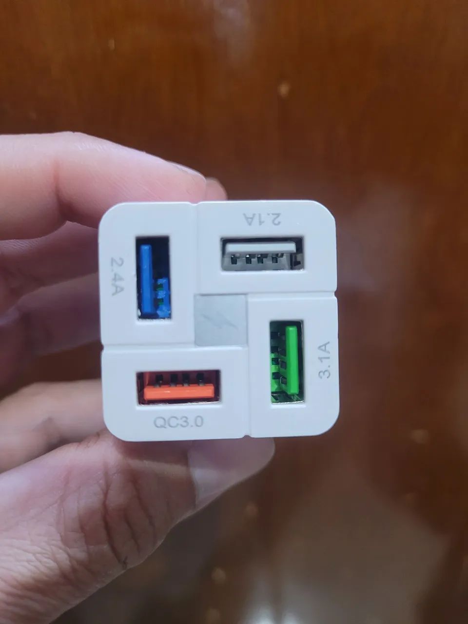 Carregador rapido com 4 usb - Foto 3