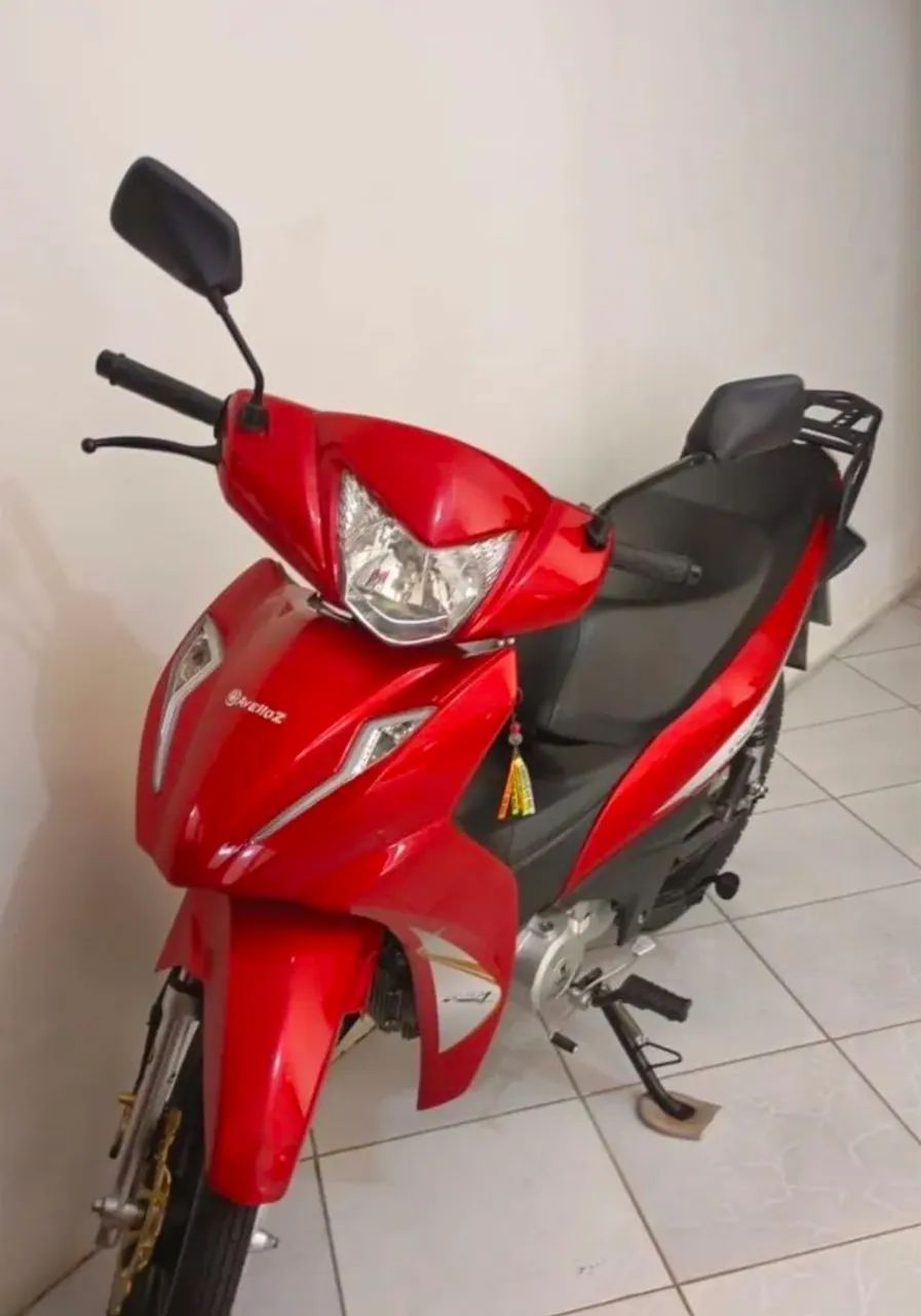 Avelloz az1 2023 