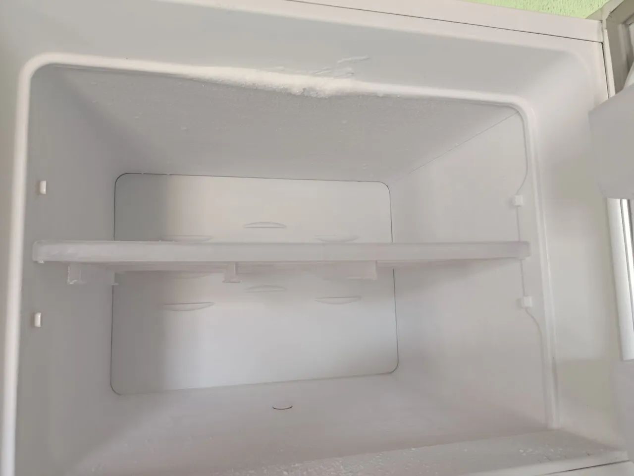 Geladeira Eletrolux  - Foto 3