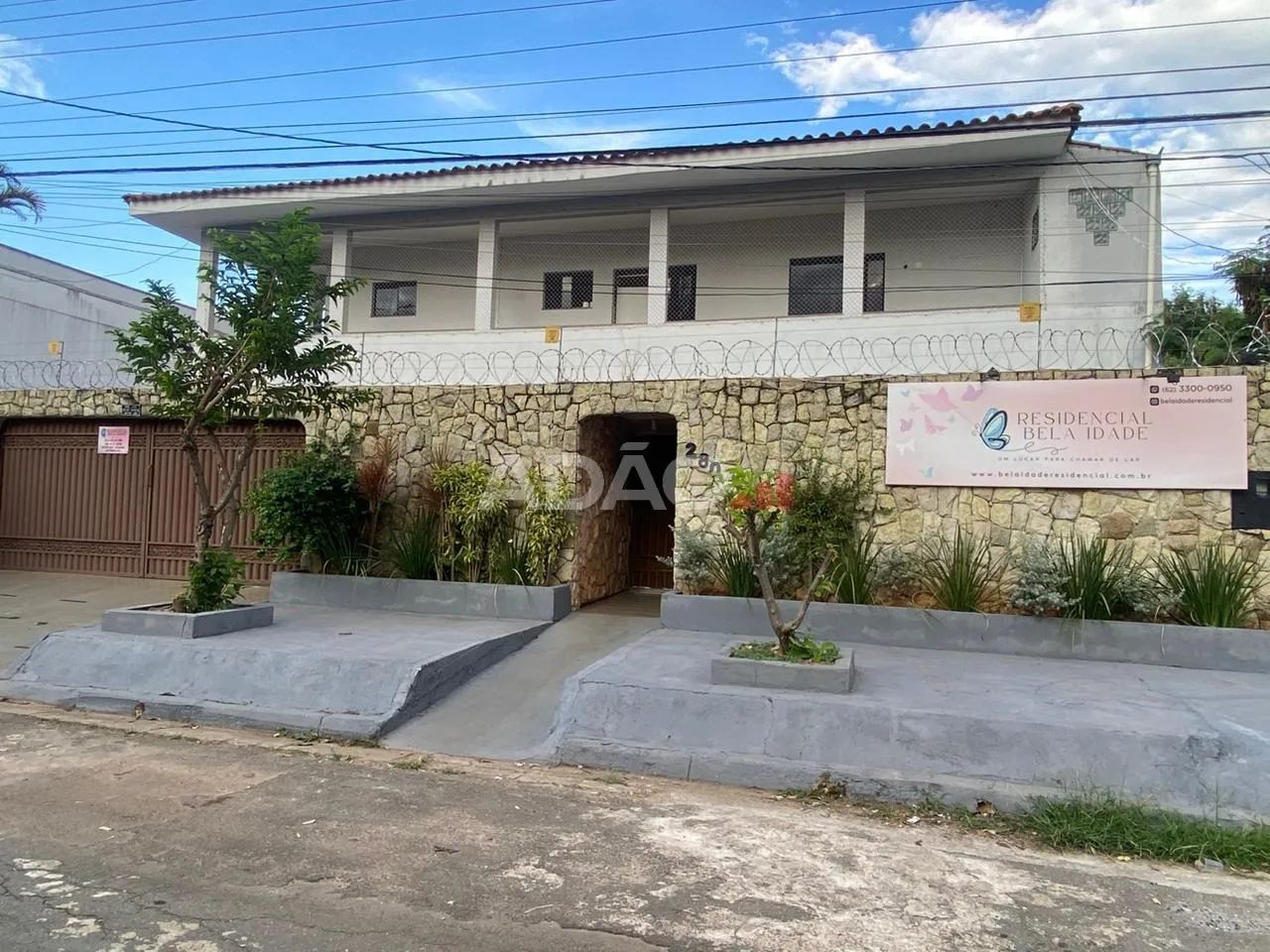 Sobrado comercial Setor Jaó