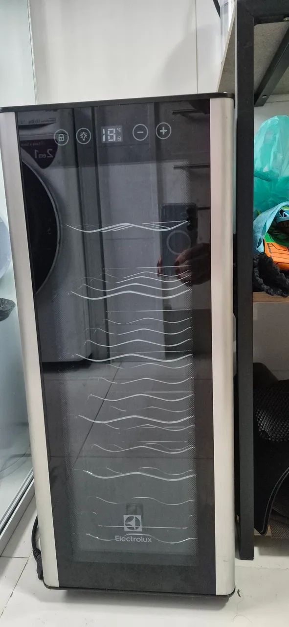 Adega Climatizada Eletrolux 12 garrafas | 220v - Foto 2