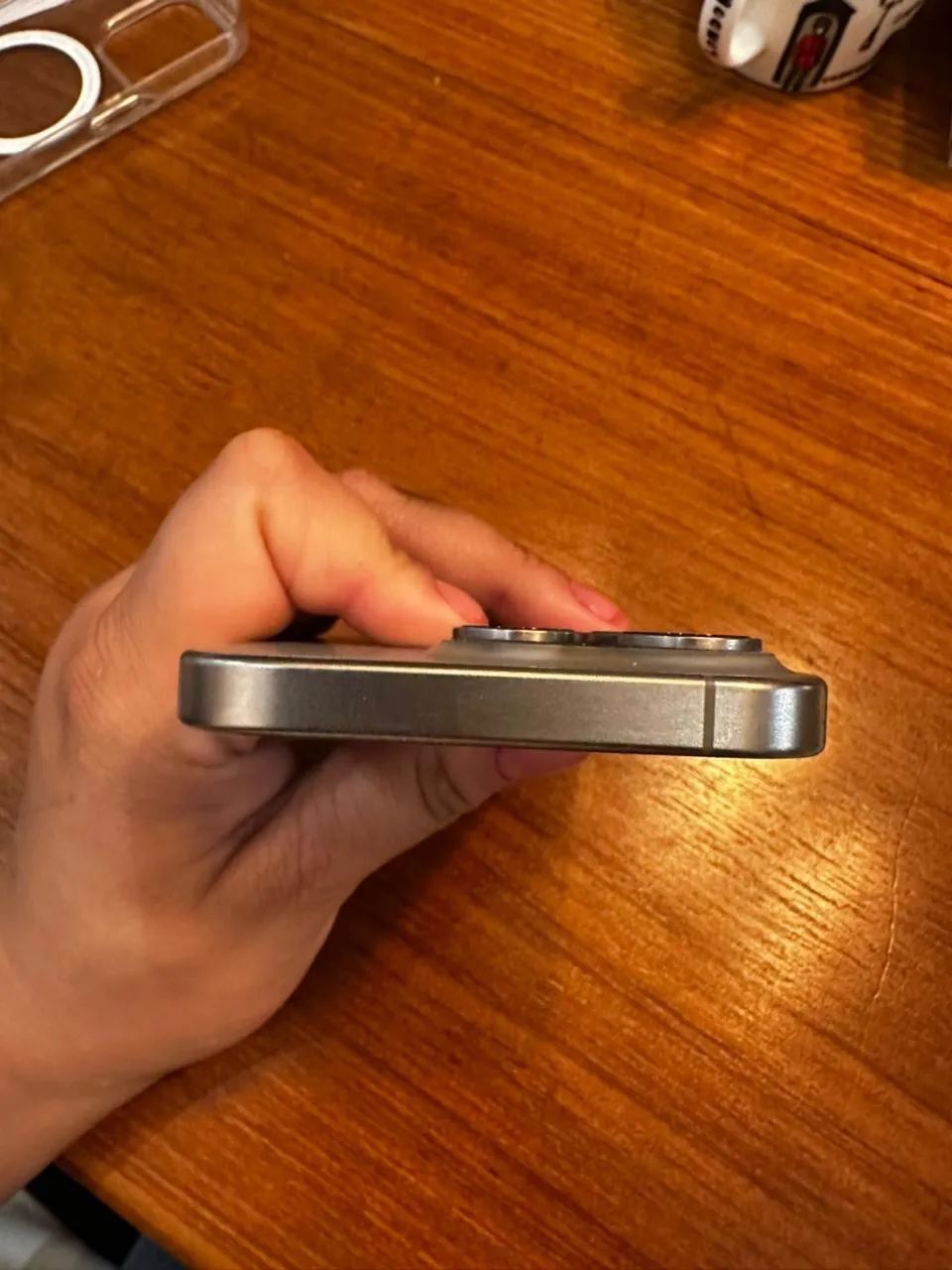 iPhone 15 Pro - Foto 2