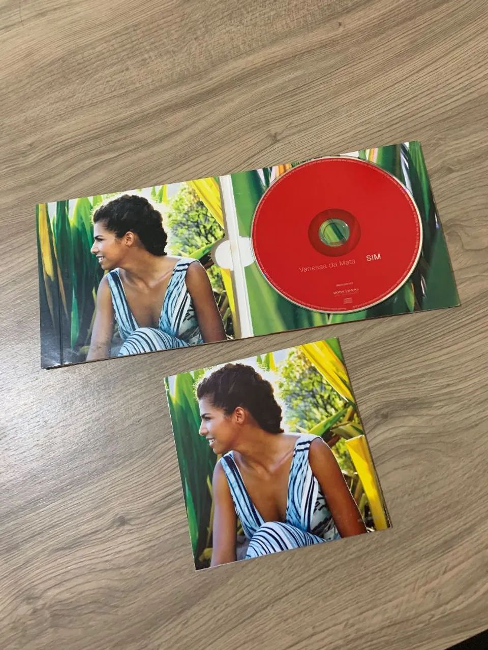 CD Vanessa da Mata - SIM (Original) - Foto 3