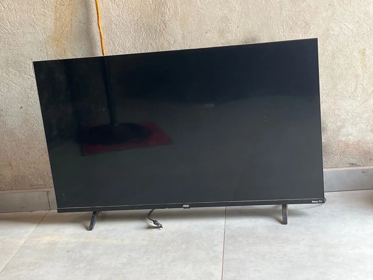 Vendo tv Roku 43 polegadas 