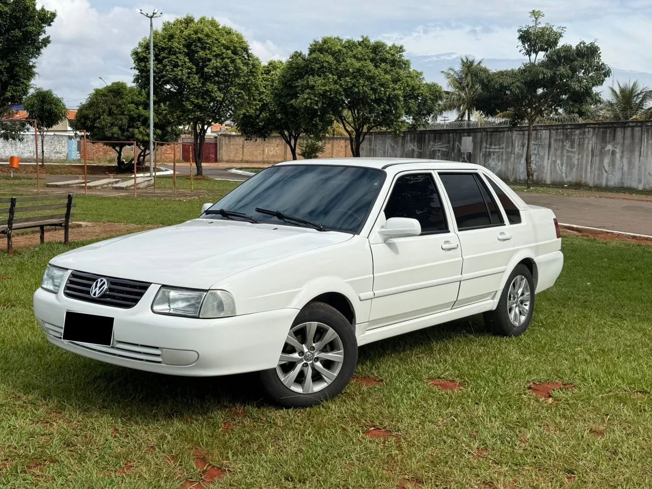 Volkswagen Santana 1.8 MI (álcool) 2000