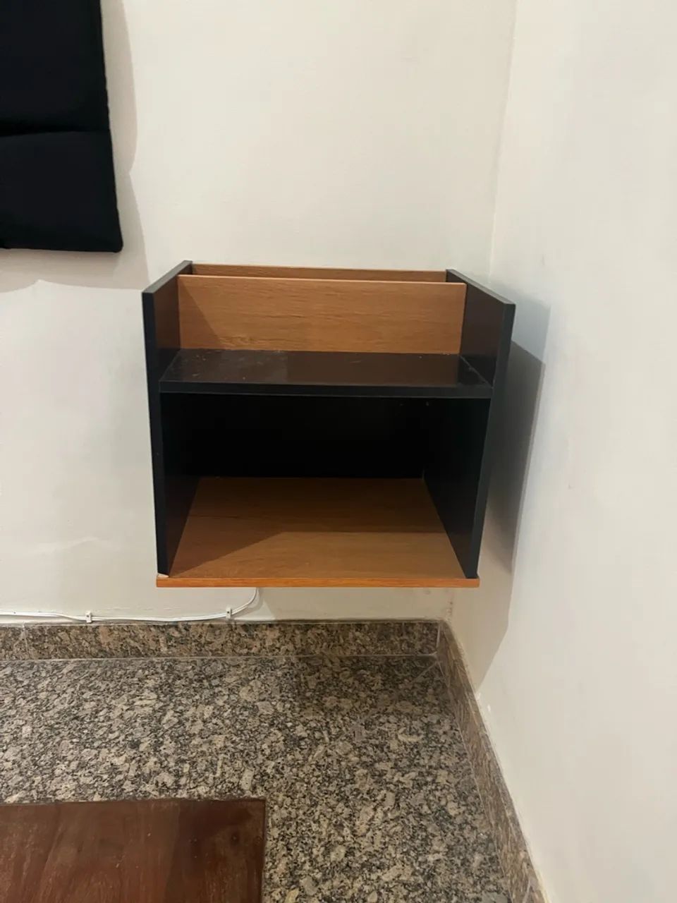 Cabeceira com mesas de canto - Foto 4