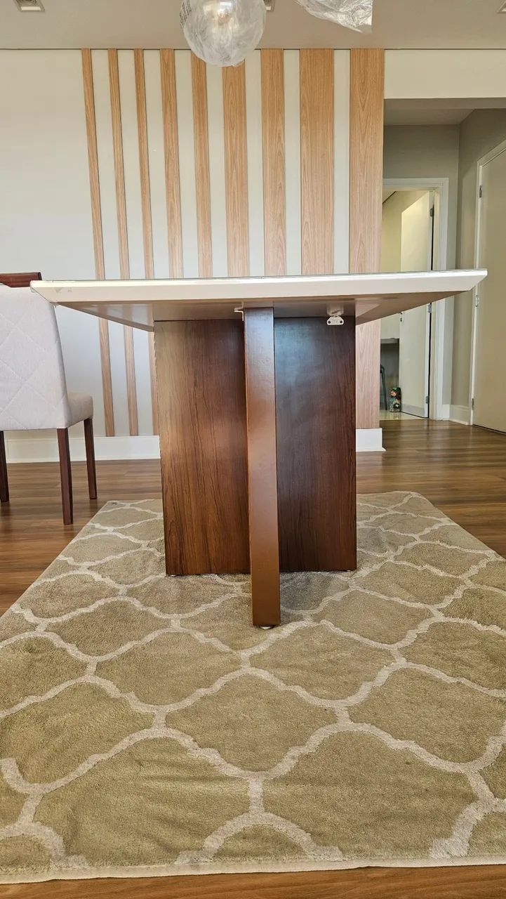 Conjunto Mesa de Jantar + 4 Cadeiras - Foto 2